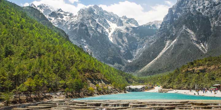 Montaña de Nieve Del Dragón de Jade